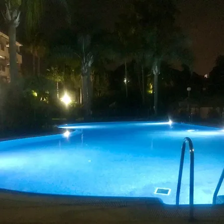 Two Bedrooms In Cabopino Apartment Marbella