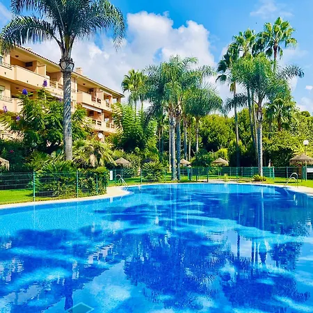 Two Bedrooms In Cabopino Apartment Marbella