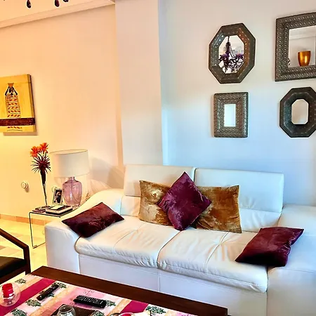 Апартаменты Two Bedrooms In Cabopino