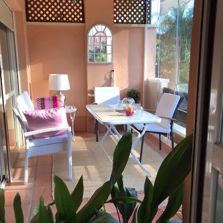 Апартаменты Two Bedrooms In Cabopino Марбелья