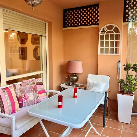 Two Bedrooms In Cabopino Апартаменты